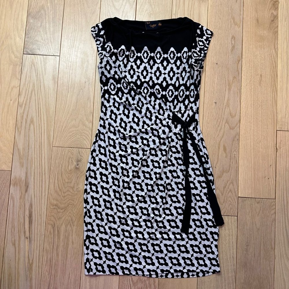 Just Taylor Black and White Sleeveless Dress | Size: 4